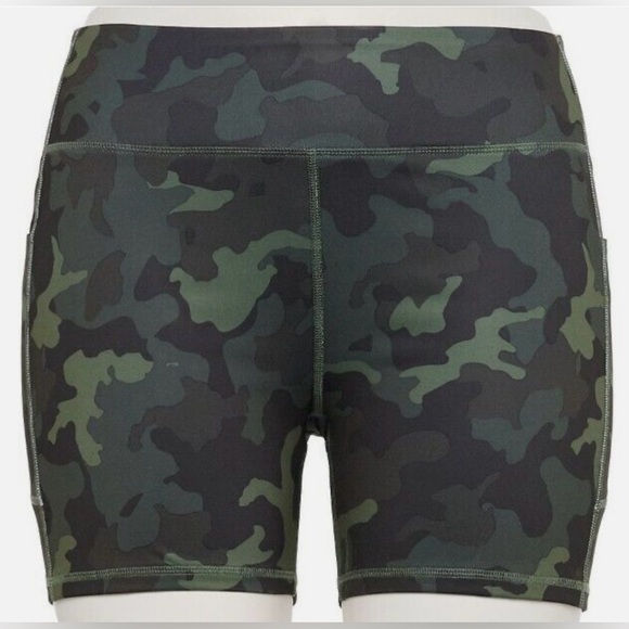 🔥 TEK GEAR HIGH RISE CAMO ARMY PRINT BIKE SHORTS SIZE 3X NEW - Picture 1 of 8